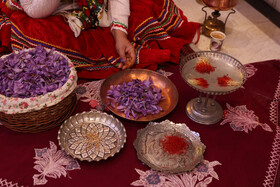 با وجود تولید ۹۰ درصد زعفران جهان، کشاورزان ایرانی از سود واقعی محروماند!