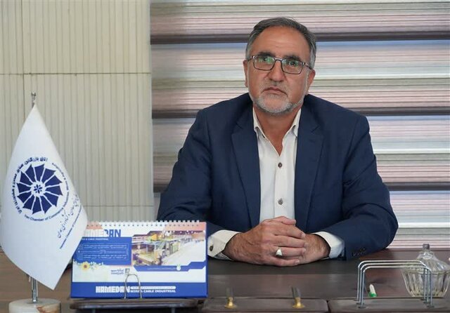 تویسرکان گواهینامه جهانی شدن گردوی خود را در ایتالیا تحویل میگیرد تویسرکان گواهینامه جهانی شدن گردوی خود را در ایتالیا تحویل میگیرد