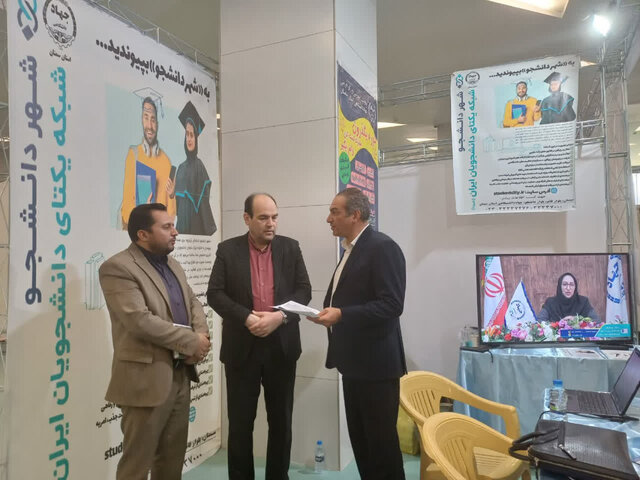 افتتاح نمایشگاه ایران من در سمنان/ غرفه جهاددانشگاهی سمنان میزبان دانشجویان جدیدالورود