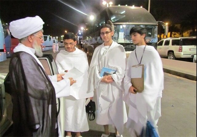 اعزام دانشآموزان فارس به حج عمره دانشآموزی از آذر آغاز میشود اعزام دانشآموزان فارس به حج عمره دانشآموزی از آذر آغاز میشود