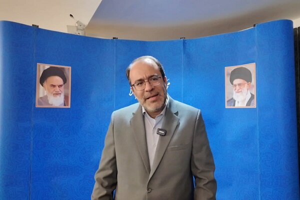 طغیانی: کمیسیون اقتصادی بر روی بازار ارز به شکل ویژه کار می کند طغیانی: کمیسیون اقتصادی بر روی بازار ارز به شکل ویژه کار می کند
