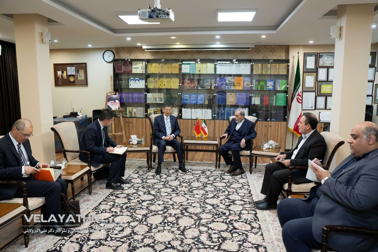 ولایتی: ایران، چین و روسیه نقش مؤثری در شکلدهی به نظم جدید جهانی ایفا میکنند