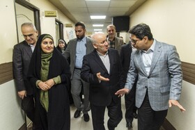 بازدید فرزانه صادق، وزیر راه و شهرسازی از بیمارستان امام خمینی ساری به مناسبت روز پرستار
