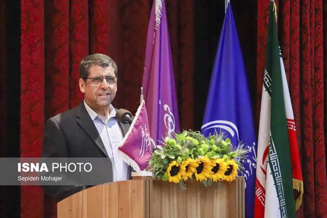 رئیس دانشگاه فردوسی: حل مسائل اجتماعی و صنعتی، جایگاه دانشگاه را ارتقا می‌دهد