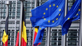 وزیر دفاع بلژیک، روسیه را تهدید کرد