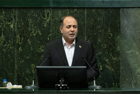 غلامرضا نوری قزلجه، وزیر جهاد کشاورزی در صحن علنی مجلس ـ ۶ آبان