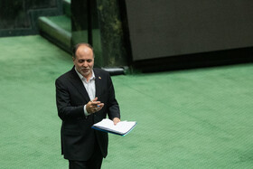 غلامرضا نوری قزلجه، وزیر جهاد کشاورزی در صحن علنی مجلس ـ ۶ آبان