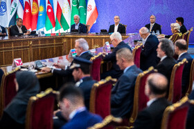 مسعود پزشکیان، رئيس جمهور و اسکندر مؤمنی، وزیر کشور در چهارمین اجلاس وزیران کشور عضو سازمان همکاری اقتصادی (اکو)