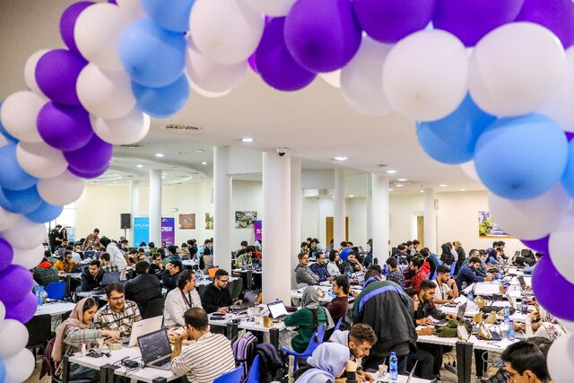 ۶ تیم ایرانی برنده «پایتون» و «گولنگ» شدند ۶ تیم ایرانی برنده «پایتون» و «گولنگ» شدند