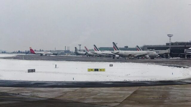 اعتراض در فرودگاه شارل دوگل علیه انتقال تسلیحات فرانسه به اسرائیل