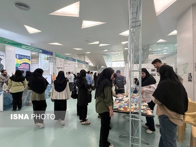 دانشگاه منبعی الهامبخش برای فرهنگسازی زیستمحیطی/ پاکسازی دانشکدههای هنر و گردشگری