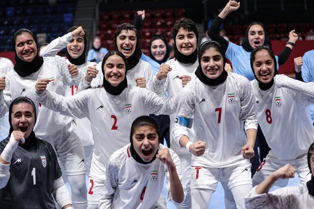 صعود فوتسال دختران ایران به فینال بازیهای آسیایی جوانان بحرین صعود فوتسال دختران ایران به فینال بازیهای آسیایی جوانان بحرین