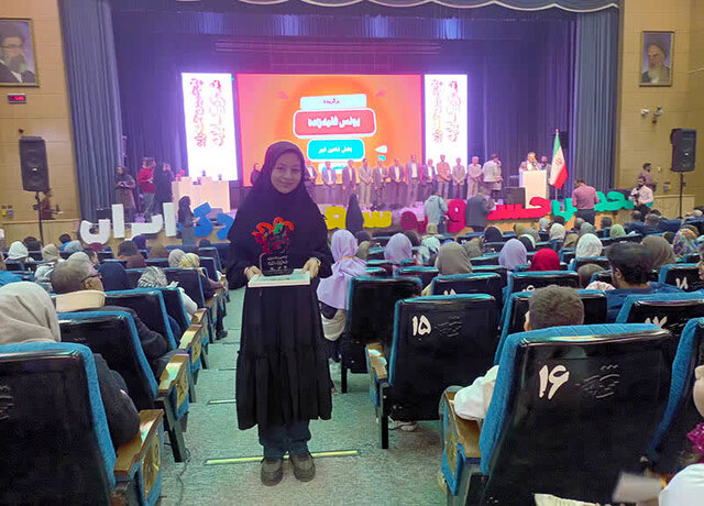 کانون اردبیل با برگزاری مستمر کارگاههای تخصصی از اعضای خلاق و مستعد حمایت میکند کانون اردبیل با برگزاری مستمر کارگاههای تخصصی از اعضای خلاق و مستعد حمایت میکند