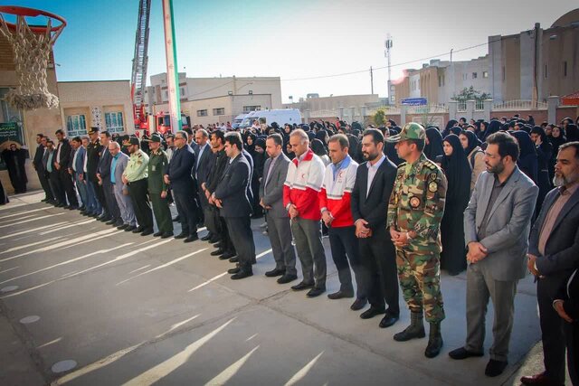 اجرای مانور ترکیبی حمله شیمیایی و تروریستی به مدرسه در سمنان