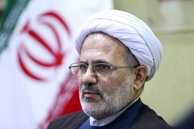 اربعین باید به یک گفتمان جهانی در برابر گفتمان‌های غربی تبدیل شود