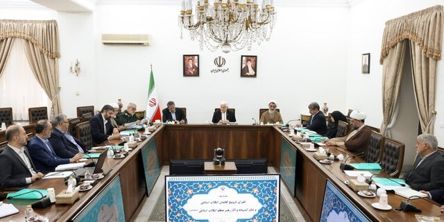عارف: اگر دشمنان ذره‌ای عقل داشته باشند جسارت پیدا نمی‌کنند که به ایران حمله جدیدی کنند