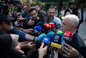 حاشیه جلسه هیات دولت - ۷ آبان