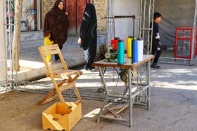 از نخ تا نقش؛ روایت دست‌های هنرمند لتگاهی‌ها در جشنواره جوراب