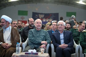 از راست بهمن نوری  استاندار خراسان شمالی ، محمد باقر قالیباف ، حجت الاسلام و المسلمین رضا نوری  نماینده ولی فقیه در دومین  اجلاسیه سه هزار شهید خراسان شمالی 