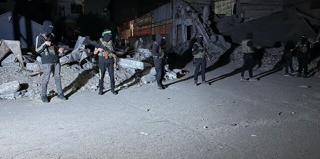 کشف اجساد ۲ زندانی صهیونیست در غزه توسط القسام کشف اجساد ۲ زندانی صهیونیست در غزه توسط القسام