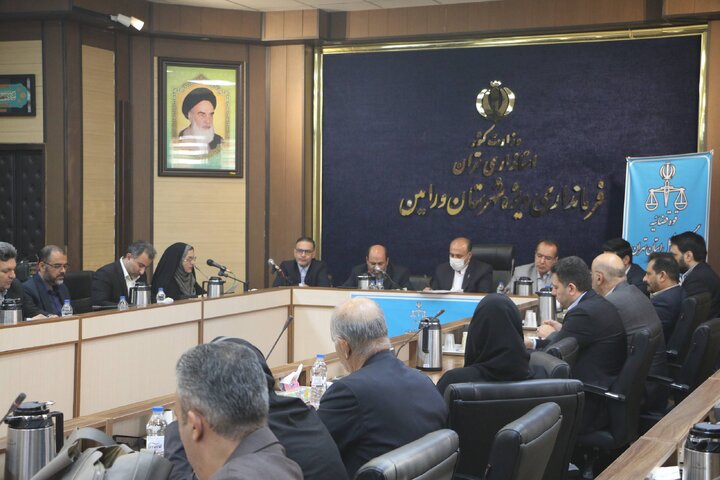 ضرورت احیای واحدهای تولیدی و حمایت از تولیدکنندگان در جنوب‌شرق تهران/ کارخانه قند ورامین بخشی از هویت تاریخی و فرهنگی است