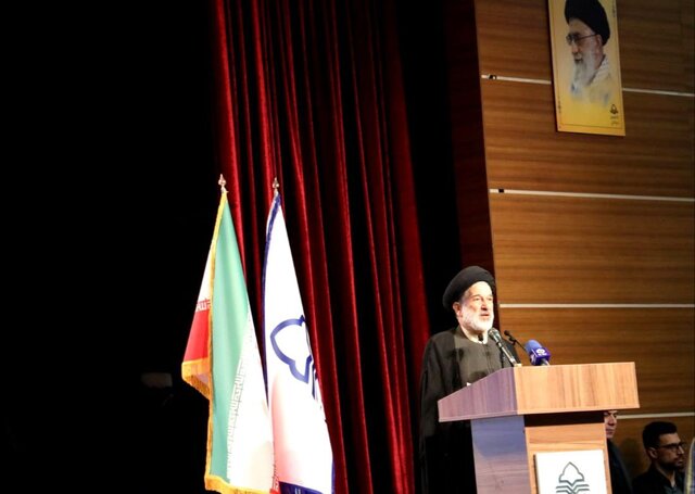 مردمداری آیتالله ملکحسینی عاشقانه و خالصانه بود مردمداری آیتالله ملکحسینی عاشقانه و خالصانه بود