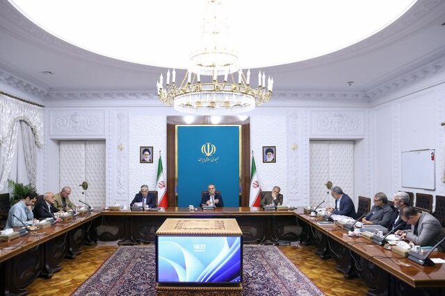 فرصت یک هفتهای پزشکیان به دانشگاههای پیام نور و فرهنگیان فرصت یک هفتهای پزشکیان به دانشگاههای پیام نور و فرهنگیان