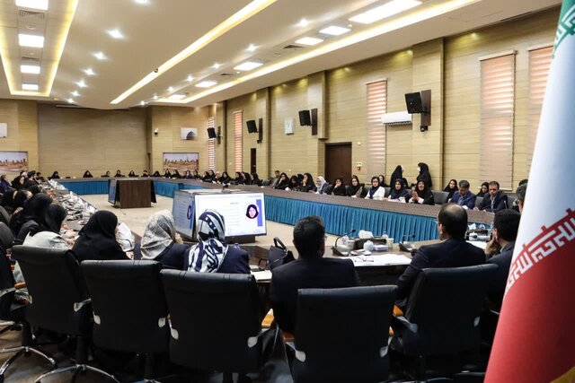 مسیر توسعه اشتغال و کارآفرینی بانوان در حال گسترش است مسیر توسعه اشتغال و کارآفرینی بانوان در حال گسترش است