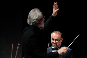 کنسرت «آن لحظه‌ها» عبدالحسین مختاباد