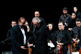 کنسرت «آن لحظهها» عبدالحسین مختاباد