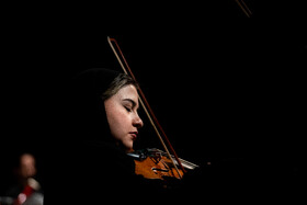 کنسرت «آن لحظه‌ها» عبدالحسین مختاباد