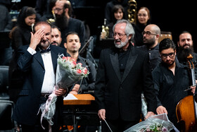 کنسرت «آن لحظه‌ها» عبدالحسین مختاباد