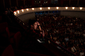 کنسرت «آن لحظه‌ها» عبدالحسین مختاباد