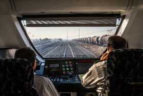 در حاشیه بازدید از خطوط راه آهن حومهای استان تهران با حضور رئيس جمهور