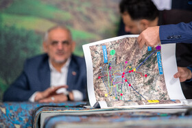 نشست توسعه راهبردی قطارهای حومهای و منطقهای راه آهن با حضور رئيس جمهور