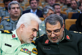 محمد کاظم تقوی جانشین فراجا و رضا رستگار فرمانده‌یگان حفاظت سازمان محیط زیست کشور گرامیداشت روز ملی محیط‌بان - مشهد