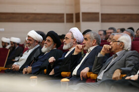 علی نیکزاد نایب‌رئیس مجلس شورای اسلامی، آیت‌الله علیرضا اعرافی رئیس حوزه‌های علمیه کشور در همایش مقاومت‌سسی در اردبیل