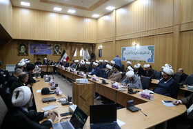 نشست مدیران علمی و فرهنگی استان اردبیل با آیت‌الله علیرضا اعرافی رئیس حوزه‌های علمیه کشور