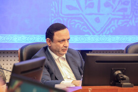 رضا مسرور، دبیر شورایعالی مناطق آزاد تجاری ـ صنعتی و ویژه اقتصادی در نشست صمیمانه وزیر اقتصاد با سرمایه گذاران جزیره کیش