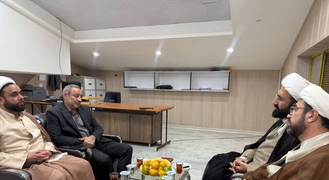 همکاری با حوزههای علمیه زمینهساز تربیت نسلی سالم و فعال است همکاری با حوزههای علمیه زمینهساز تربیت نسلی سالم و فعال است