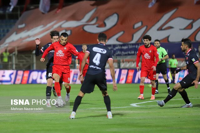 تراکتور در پی تعویق دیدار با پرسپولیس/ دومین تغییر با اصرار رقم می‌خورد؟