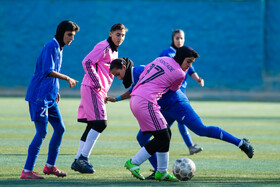 هفته سوم لیگ دسته اول فوتبال بانوان؛ استقلال - حسن زاده ارومیه