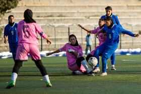 هفته سوم لیگ دسته اول فوتبال بانوان؛ استقلال - حسن زاده ارومیه