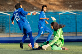 هفته سوم لیگ دسته اول فوتبال بانوان؛ استقلال - حسن زاده ارومیه
