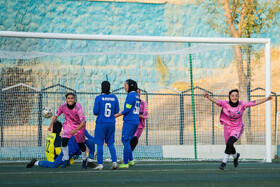 هفته سوم لیگ دسته اول فوتبال بانوان؛ استقلال - حسن زاده ارومیه
