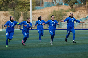 هفته سوم لیگ دسته اول فوتبال بانوان؛ استقلال - حسن زاده ارومیه