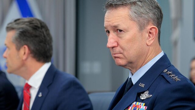 رئیس ستاد مشترک ارتش آمریکا به اراضی اشغالی میرود رئیس ستاد مشترک ارتش آمریکا به اراضی اشغالی میرود