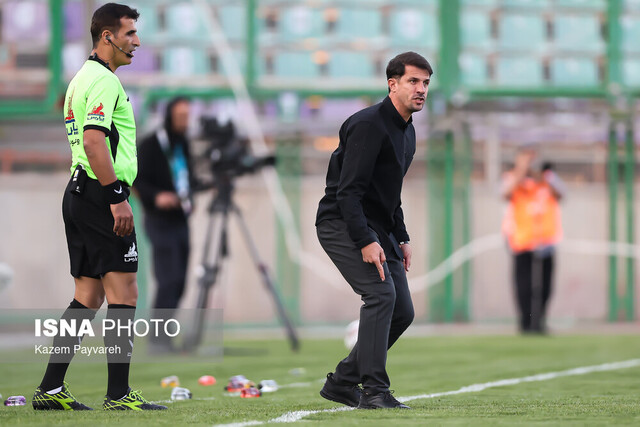 چه امکاناتی دادهاید که انتظارات بیهوده دارید؟ / هیچوقت برای ماندن در فوتبال دست به کار غیراخلاقی نمیزنم چه امکاناتی دادهاید که انتظارات بیهوده دارید؟ / هیچوقت برای ماندن در فوتبال دست به کار غیراخلاقی نمیزنم