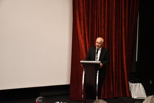 روایت تصویری ۴۰ سال عشق حسن مشکین‌فام