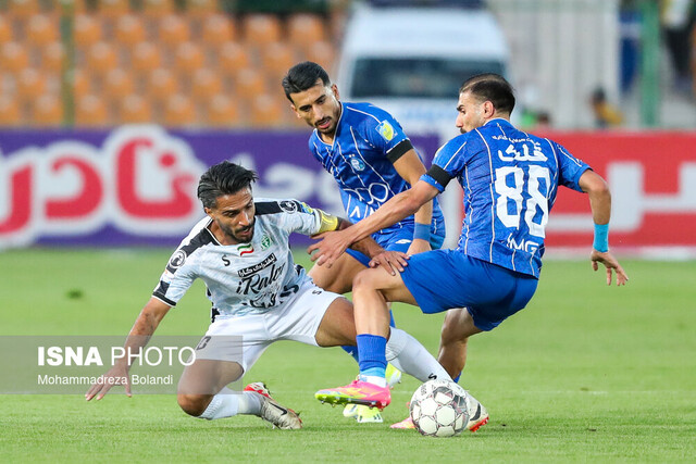 داور سنگاپوری، قاضی مسابقه الوحدات و استقلال